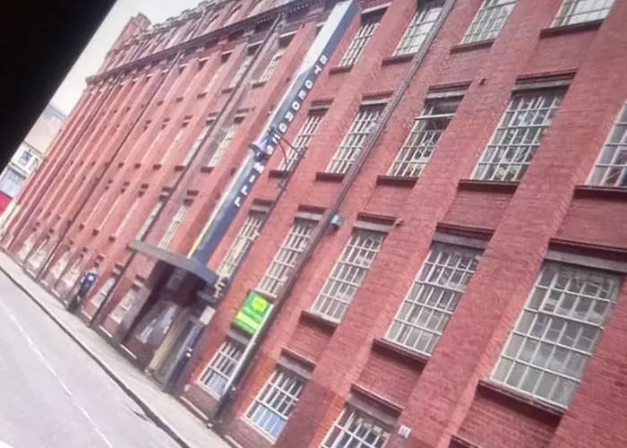Single Room In Shared Apartment In Leicester City Centre